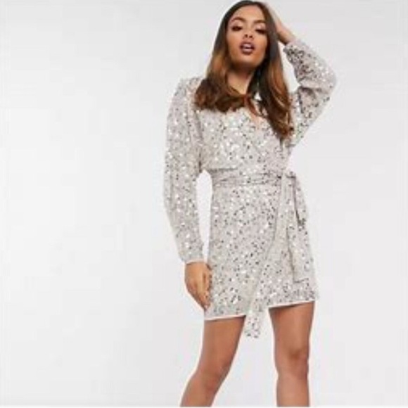 ASOS Design Petite Mini Dress w/Scatter
Sequin Gold Cocktail Evening - Picture 1 of 12